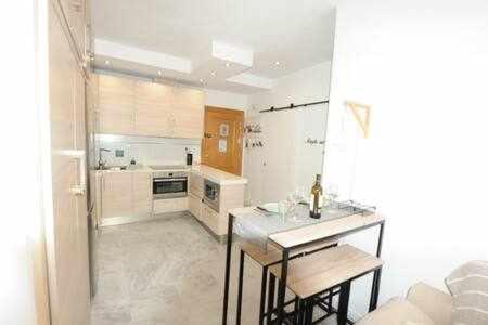Encantador Apartamento Frente A La Playa Victoria Apartment กาดิซ ภายนอก รูปภาพ